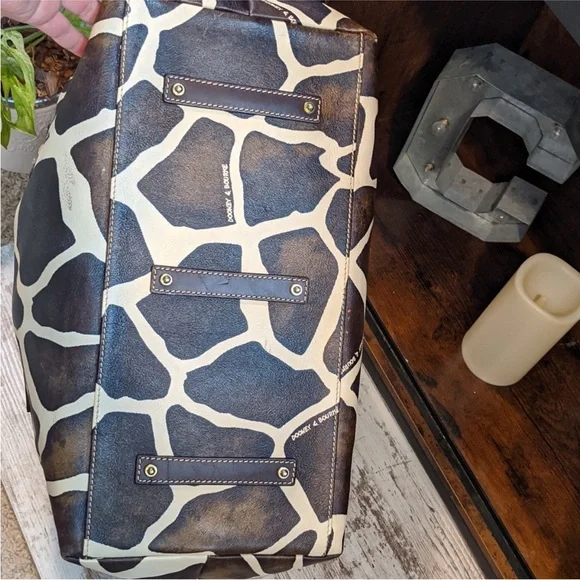 Dooney and Bourke Giraffe Print Weekend Bag - Picture 8 of 16